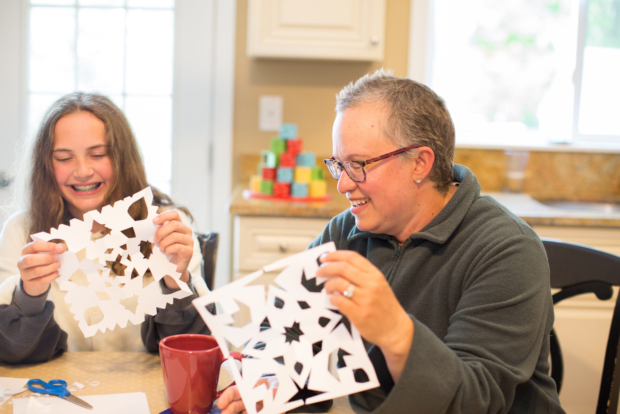 12 Holiday Savings Tips for Families Facing Cancer